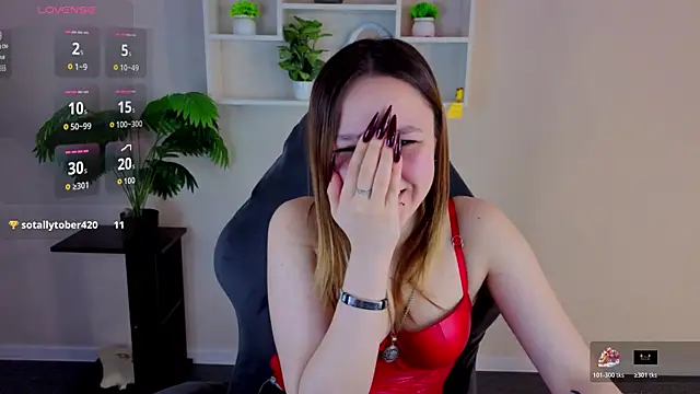 Lori_Bllossom webcam