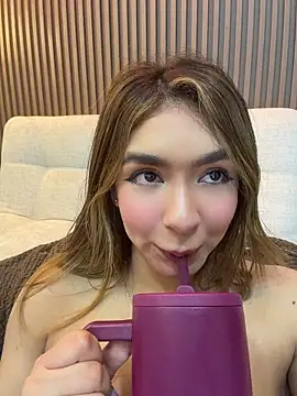 jenn_fit's live cam