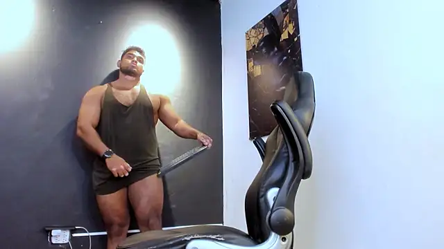 Big_furry_bear13 webcam