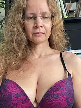 AnnikaRose webcam