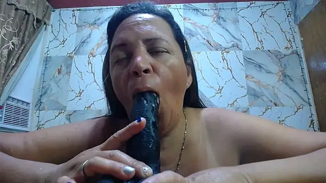 alina_maturehot webcam