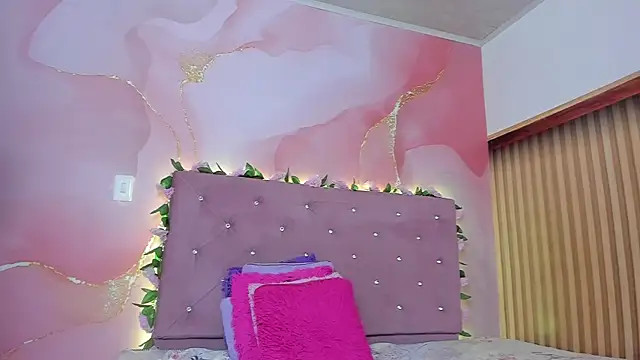 violet_taylor_ webcam