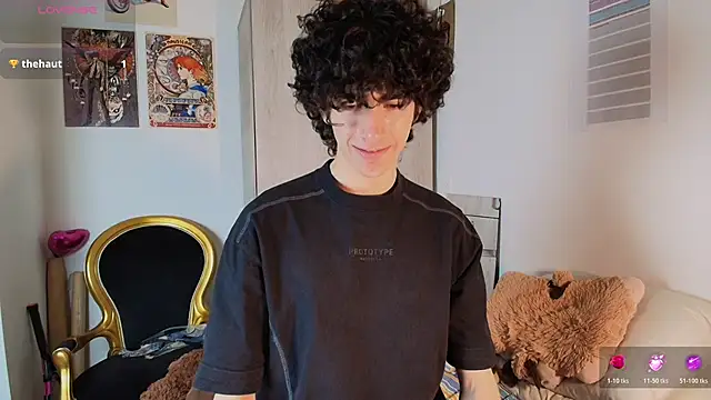 Nude_Boy18 live sex cam