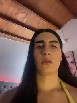 lola_diez webcam
