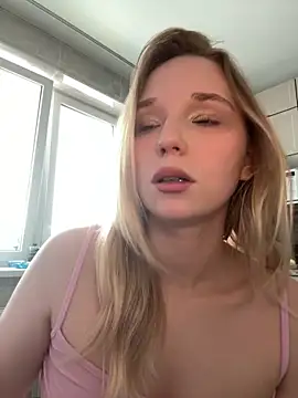 RollDollsi webcam