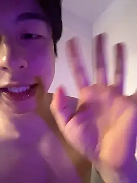 kissbaby-111 webcam