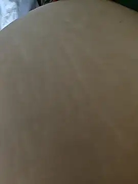 MadaamJizz_DickLewd webcam