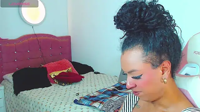 Tanedra_collings webcam