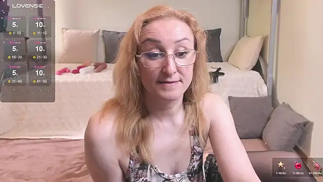 MadissonKiss webcam