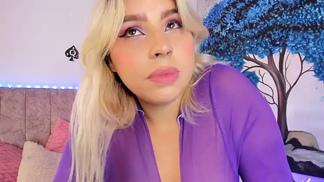 naomi_sanz webcam