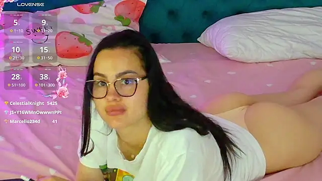 LexieRosse webcam