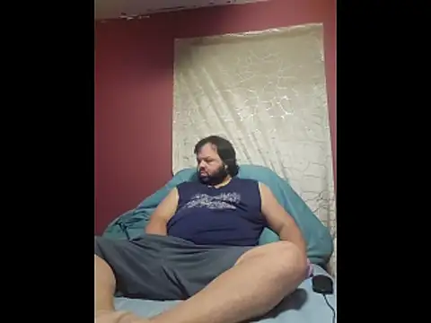 Strongbutgentle36 webcam