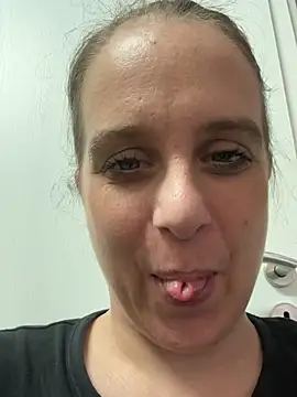 Chantalee webcam