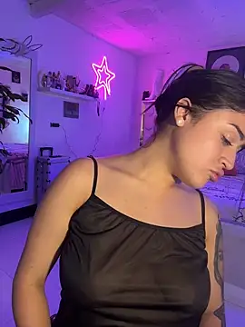 lucianaroy webcam