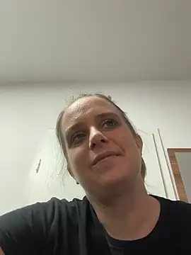 Chantalee webcam