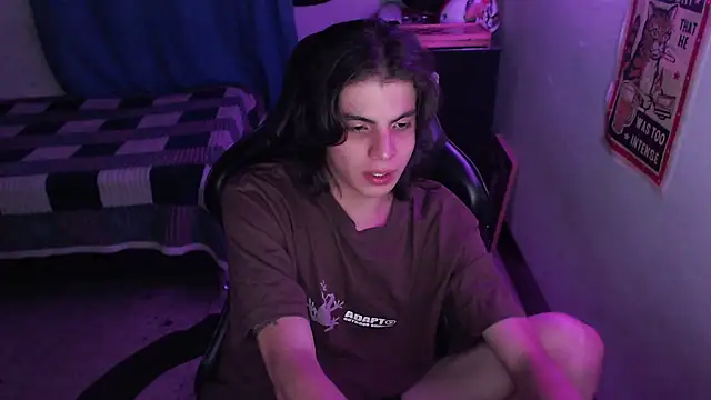 Elastic_Fantasy webcam