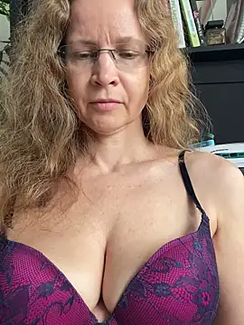 AnnikaRose webcam