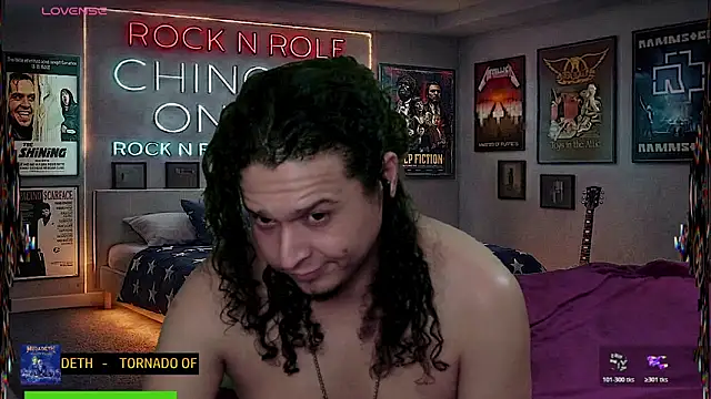 chino_roz webcam