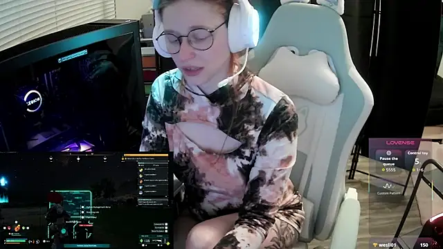 LilyFoxxx webcam