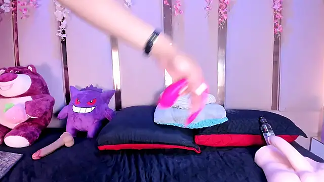 EmmaWilliam1 webcam