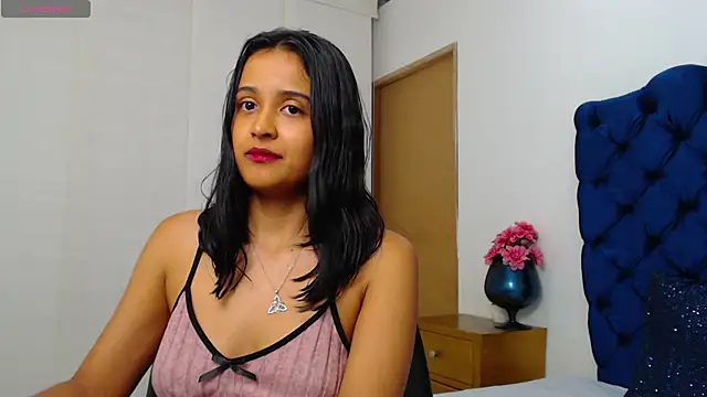 Lili666_ webcam