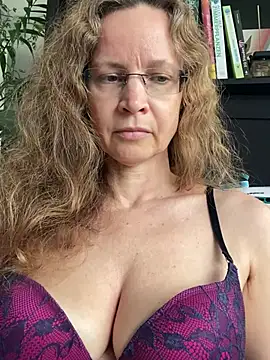 AnnikaRose webcam