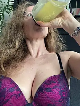 AnnikaRose webcam