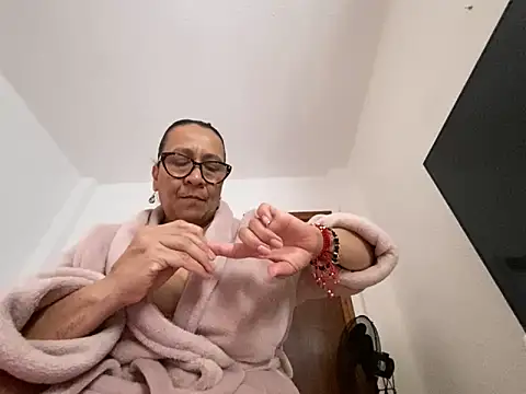 sweeviolet webcam