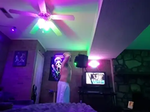 chronic_vibez webcam