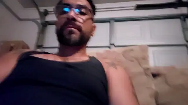 Forbidden_daddy webcam