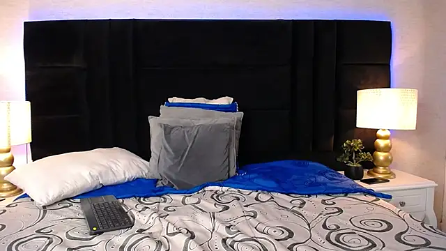 SkylerBigxxx webcam