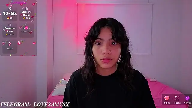 Lovelyamyy webcam