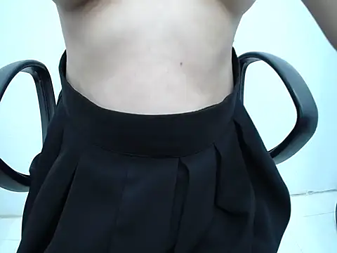 _Lady- webcam