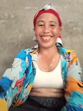 lena-cute webcam