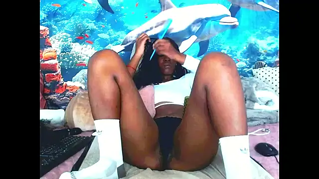 AfricanBarbiee69 webcam