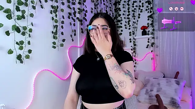 Samii_Evans webcam