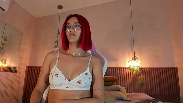 daphne_courtis webcam