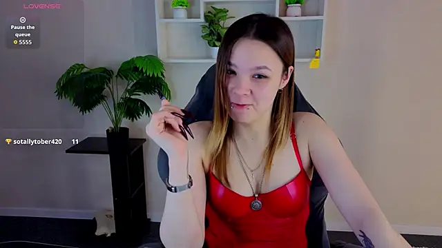 Lori_Bllossom webcam