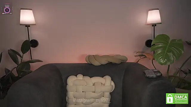 nyx_97 webcam