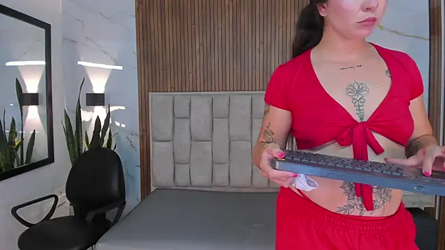 Scarlet_Rosexx webcam