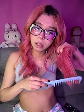 Valen-Foxx1 webcam