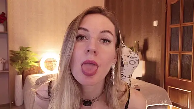 Hello_Lisha webcam