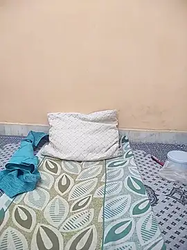Rising_Queen webcam