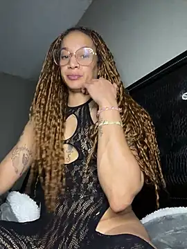 Shuggabutt webcam