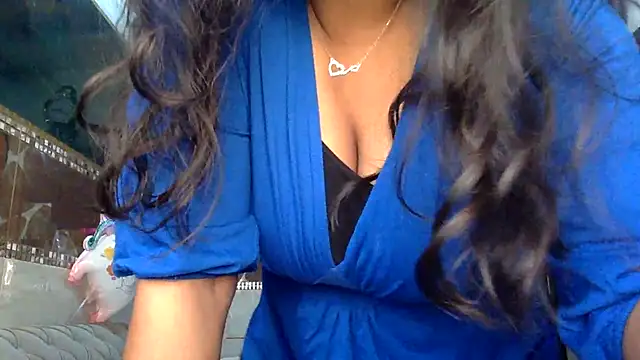 Haanikaur_saavi webcam