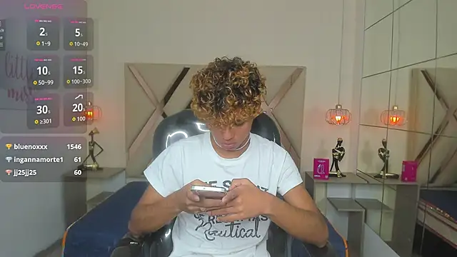 Anyelo_Twink webcam