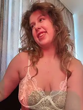LilianBliss webcam