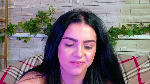 IngridMyst webcam