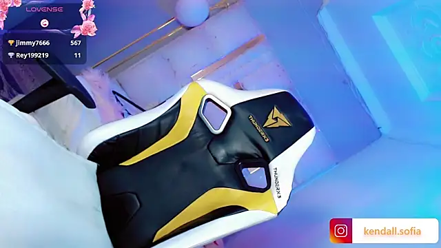 Sophiaa_doll_ webcam