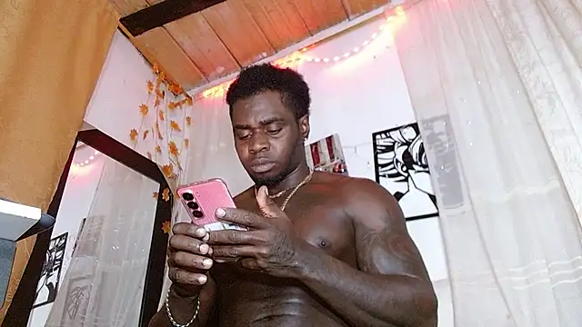 angel_bonbom webcam